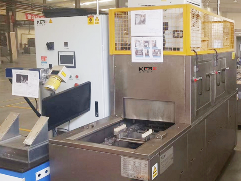 超聲波清洗設備在噴漆前需要注意哪些事項？